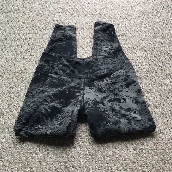 Nike Pants - Nike camo dri fit tights sz large